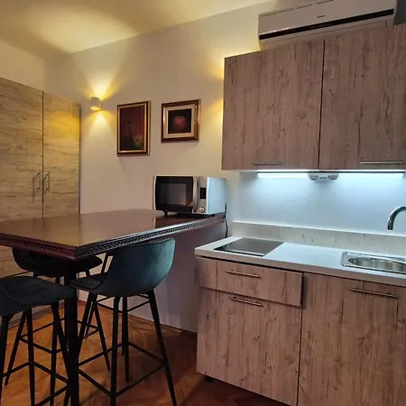 Croatia Trogir, 4 Rooms, Pool 4km Traù