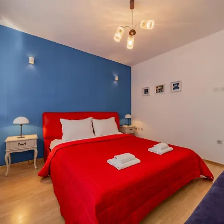 Croatia Trogir, 4 Rooms, Pool 4km *