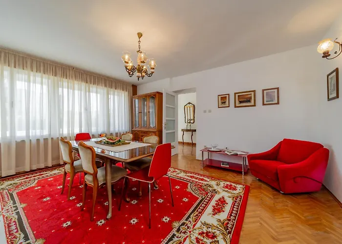 Croatia Trogir, 4 Rooms, Pool 4km アパート トロギール